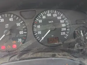 Opel Zafira Benzină cu Gpl - imagine 2