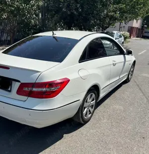 Mercedes E class coupe - imagine 3