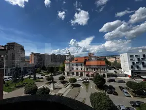 Apartament de inchiriat, cu 4 camere, 90 mp,  zona Centru Tribunal - imagine 7 Apartament de inchiriat, cu 4 camere, 90 mp,  zona Centru Tribunal - imagine 7