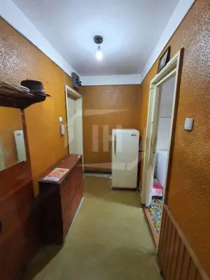 Apartament cu 2 camere, zona Hotel Royal - imagine 3