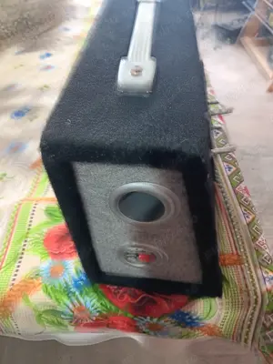 boxa pe 3 cai auto - imagine 3