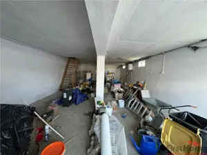 Casa demisol + parter de vanzare in Sat Vadu Rosca - Vulturu - imagine 16