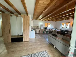 Casa demisol + parter de vanzare in Sat Vadu Rosca - Vulturu - imagine 6