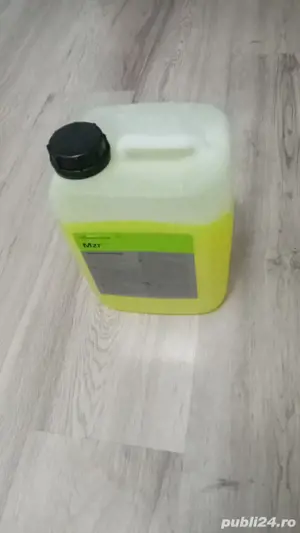 Solutie tapiterie auto 5 litri sigilata+ 8 perii toate noi sigilate - imagine 2