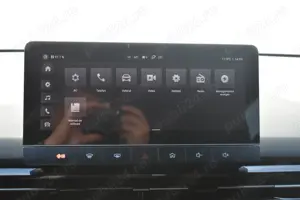 MG MG4 EV 64 kWh Exclusive - imagine 33