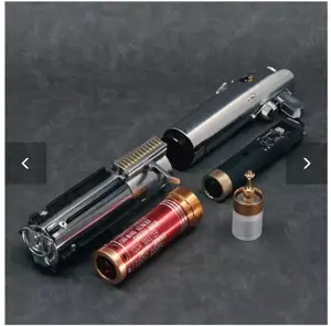 Sabie Star Wars Ep7 Graflex Neopixel cu Proffie 3.9 de la 89Sabers NOU - imagine 4