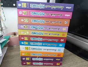 Vând colecția Jurnalul unei puștoaice  - imagine 1