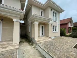 Duplex desparțit - 5 camere și 3 băi- Moșnița Nouă