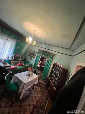 Casă de vânzare în Anina   zonă liniștita - imagine 7