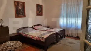 Casa de vanzare cu 4 camere, 110 mp, zona 14 Mai - imagine 3