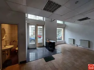 Spatiu comercial, zona centrala - imagine 4
