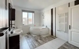 Zona Centrului Istoric - imagine 4