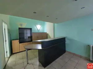 Spatiu comercial, zona centrala - imagine 19