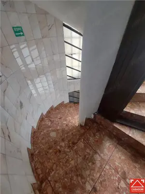 Imobil cu 18 incaperi pentru activitati diverse, in Gradiste - imagine 9