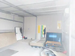 Spatiu comercial de 520 de mp. la granita de sud a orasului