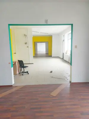 Spatiu comercial de 520 de mp. la granita de sud a orasului - imagine 14