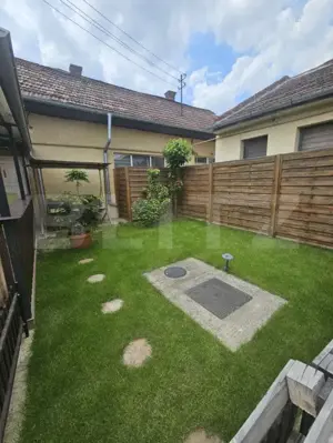 Casa 5 camere, 180 mp utili, 400 mp teren, zona semicentrala!