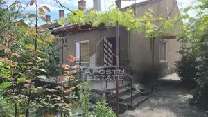 Casa individuala 3 camere, teren 678 mp Parneava - imagine 9