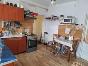 Apartament in casa zona Grivitei , 80 mp sauna garaj - imagine 4