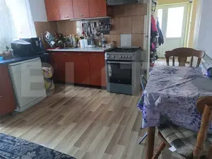 Apartament in casa zona Grivitei , 80 mp sauna garaj - imagine 15