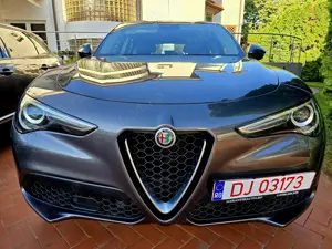 Alfa Romeo Stelvio 2.0 Turbo 16V AT8-Q4 Sprint - imagine 4