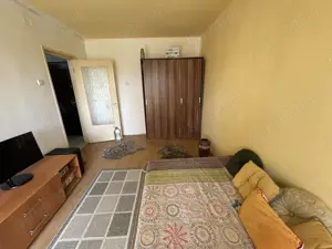 Vand gars.conf I, in Micalca zona 300 pe Faleza Muresului, et.3 din 4,st.37 mp. - imagine 3