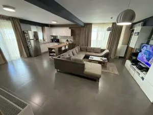 0%! Apartament cu 3 camere, 79mp + balcon de 36mp + Pod, zona Soarelui