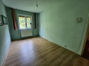 4 camere. Etaj intermediar. Centrala proprie - imagine 3 4 camere. Etaj intermediar. Centrala proprie - imagine 3