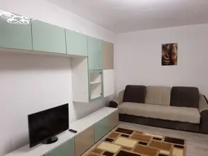 Proprietar   Închiriez apartament 2 camere zona Victoria (EMAG)