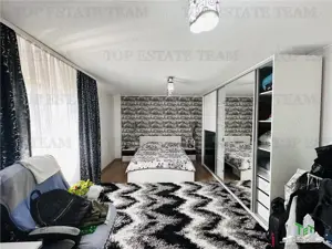 Vila superba 360 mp construiti, 524 mp curte, 6 camere, P+1+M ROSU - imagine 19