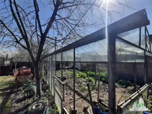 Teren 4000 mp + casa demolabila in Bragadiru Varteju (Magurele) - imagine 5