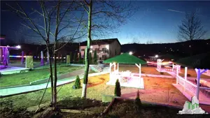 Afacere la cheie cu profit din prima zi, 2 pensiuni 27 camere, salon de evenimente, pastravarie rest - imagine 15