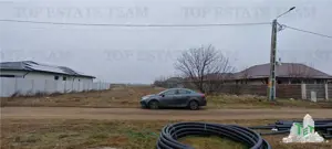 Teren intravilan 600 mp , cu toate utilitatile, ideal pentru dezvoltatre imobiliara in Domnesti, pos - imagine 2
