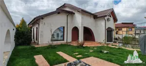 VIla 5 camere (dormitor parter), garaj, 700mp teren, mobilata si utilata lux in Ciorogarla la 15 min