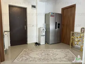 Apartament 3 camere de vanzare in zona Teatrul Masca - imagine 4