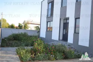 Vila individuala cu 5 camere,  2 terase, 4 locuri de parcare,350mp teren imprejmuit si toate utilita