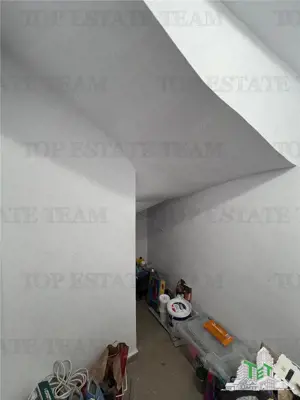 Vila moderna cuplata,curte individuala cu 5 camere , 3 bai , Living , terasa,mobilat si utilat, 2 lo - imagine 8