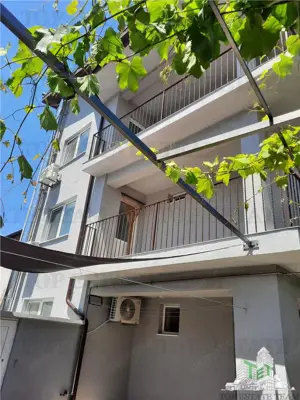 Afacere la cheie, vila turistica cu 10 camere si 10 bai, Eforie Sud, Constanta