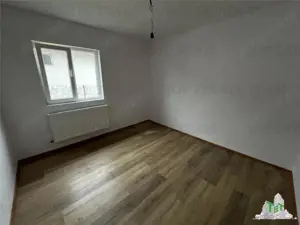 Casa finalizata 4 camere pompa de caldura in Ciorogarla - imagine 11