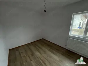 Casa finalizata 4 camere pompa de caldura in Ciorogarla - imagine 16