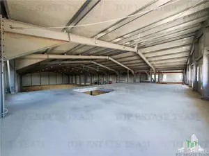 Hala Industriala Balotesti - Spatiu Generos si Accesibilitate Excelenta - imagine 5