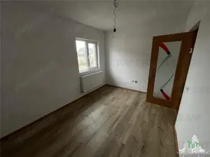 Casa finalizata 4 camere pompa de caldura in Ciorogarla - imagine 18