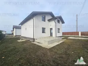 Casa individuala in Ciorogarla  3 camere+mansarda la super-pret!