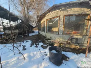 Teren 2400mp stradal + casa batraneasca in Mihai Voda Giurgiu - imagine 4