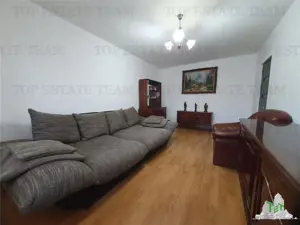 Apartament 4 Camere bloc Petromar in zona Gara Constanta - imagine 2