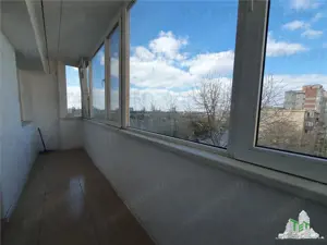 Apartament 4 Camere bloc Petromar in zona Gara Constanta - imagine 15