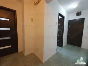 Apartament 4 Camere bloc Petromar in zona Gara Constanta - imagine 19