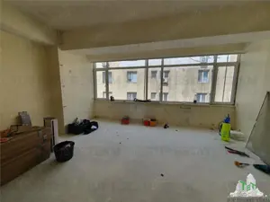 Spatiu Ultracentral 37 birouri in curs de apartamentare Constanta - imagine 8