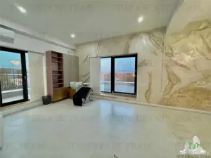 Spatiu de birouri  + terasa 330mp   se poate face si open space   Pipera   Nord