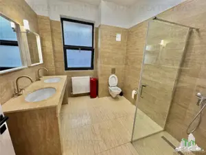 Spatiu de birouri  + terasa 330mp   se poate face si open space   Pipera   Nord - imagine 11